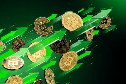 افزایش ارزش بیت کوین به ۱۰۷ هزار دلار